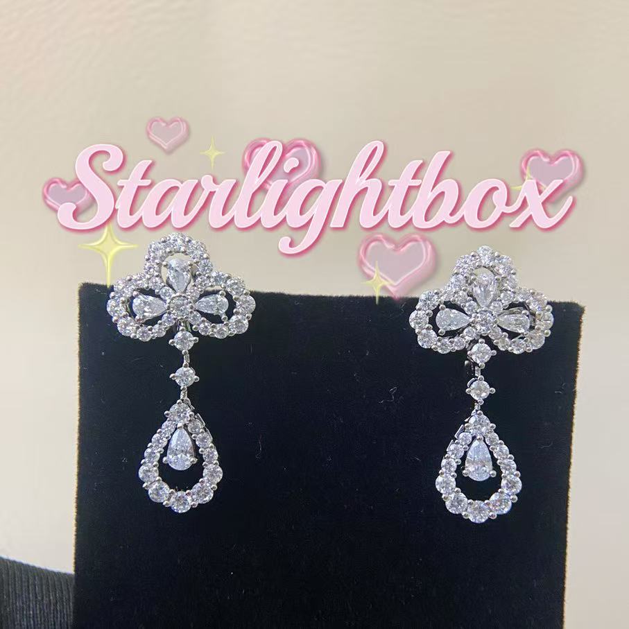 HW necklace and earrings with packaging