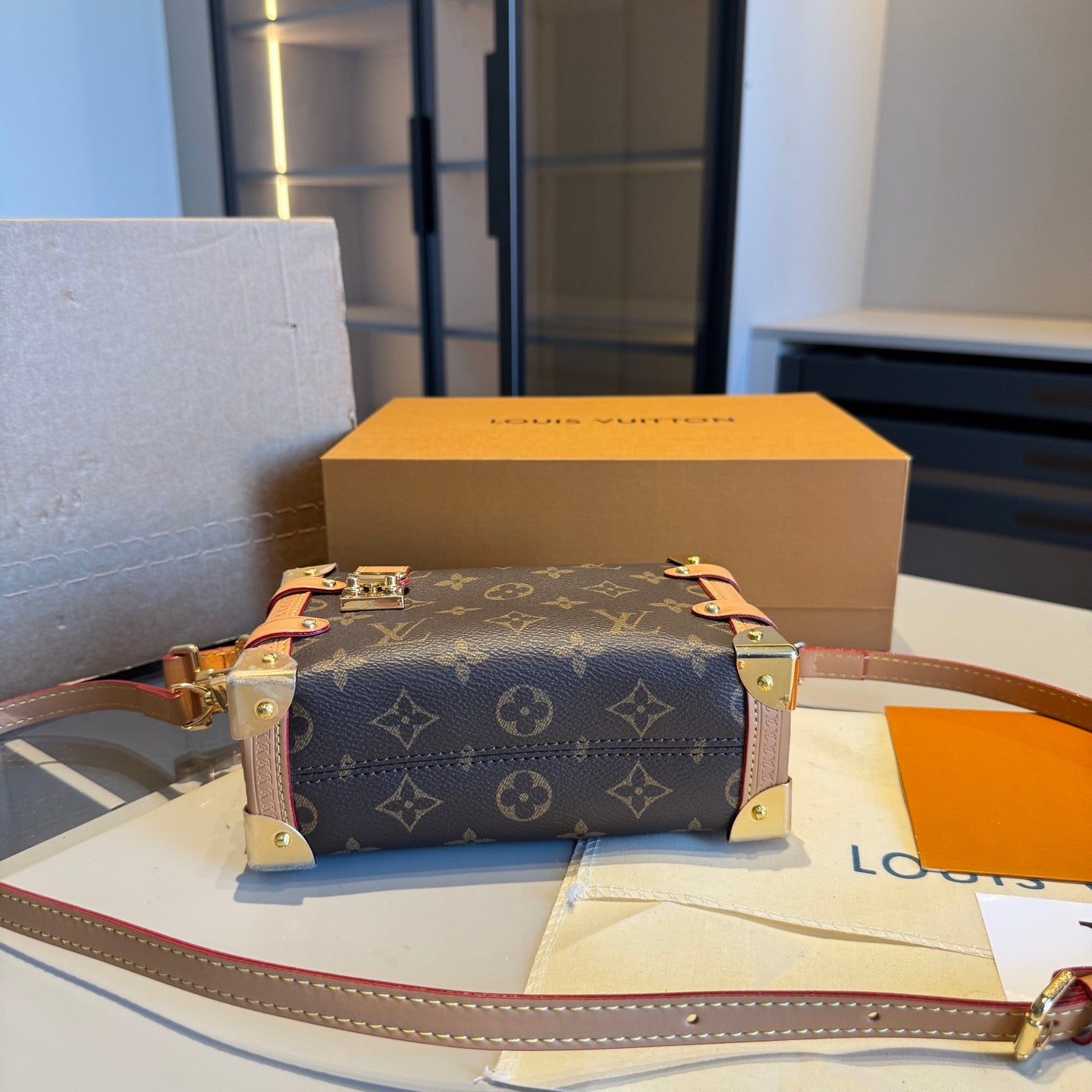 LULU- Side Trunk box bag