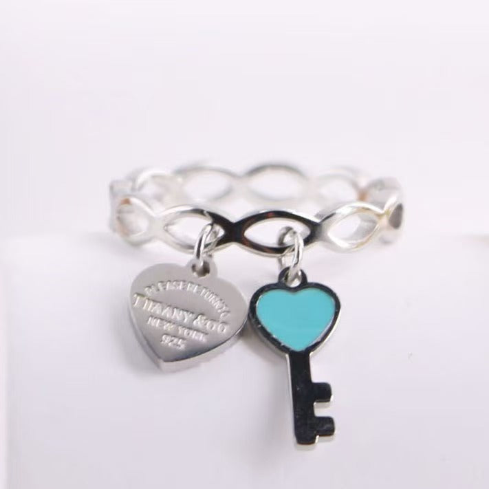 TF key with heart rings