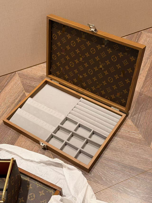 Lulu jewelry box