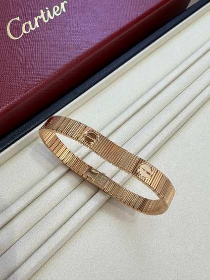 Cartier LOVE unlimited bracelet