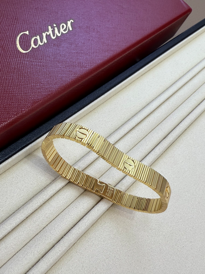 Cartier LOVE unlimited bracelet