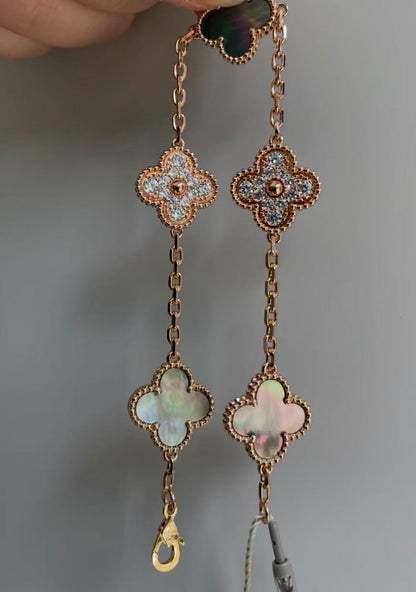 VCA 5 clover bracelet  Collection