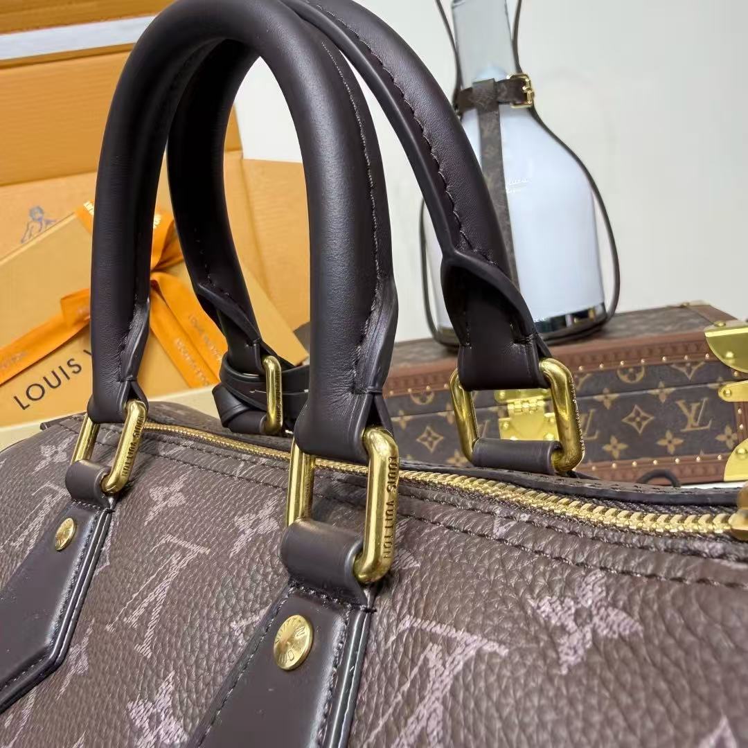 Speedy P9-Master Quality  Chocolate color