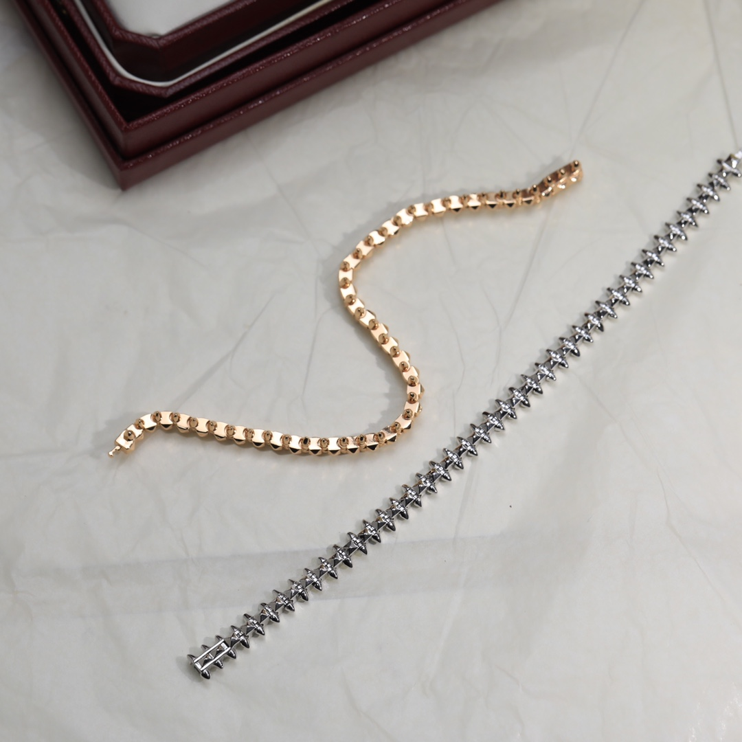 Carti rivet bracelet