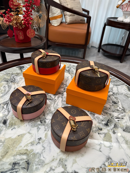 LULU -Cake shaped  storage box