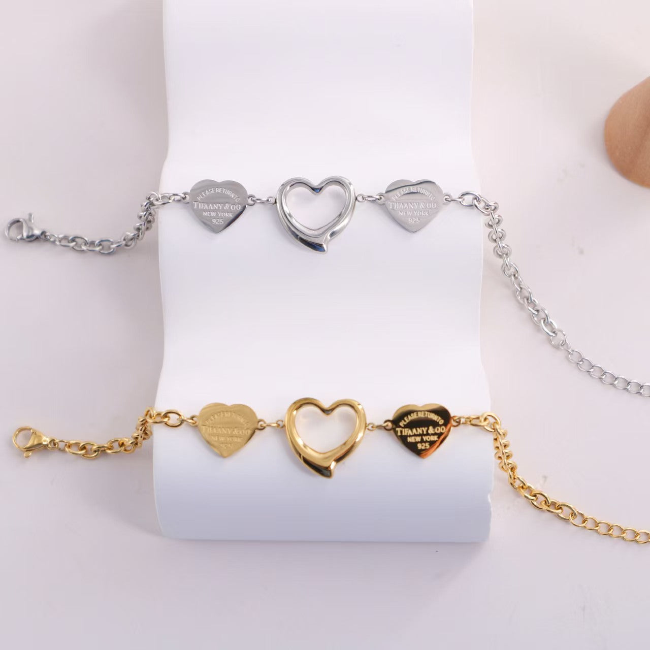 TF Simple Heart bracelet