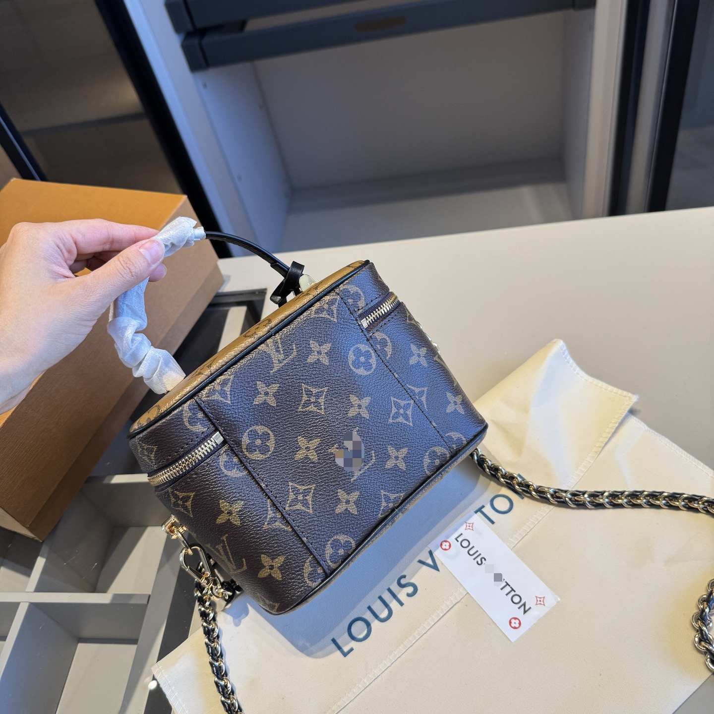 LULU-New Vanity color-block makeup bag
