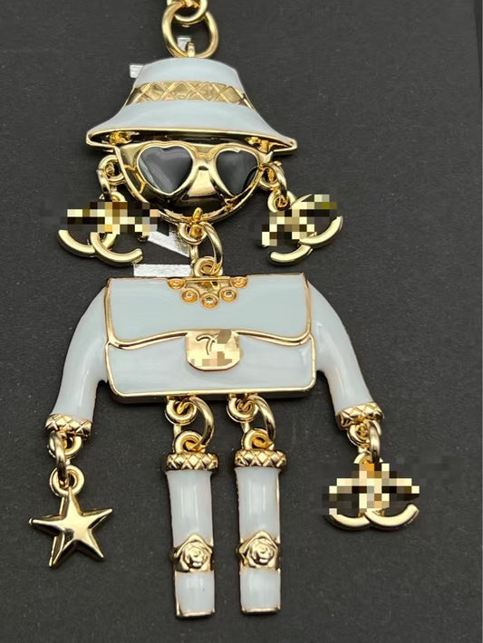 CC Shaking Cute Robot Bagchain