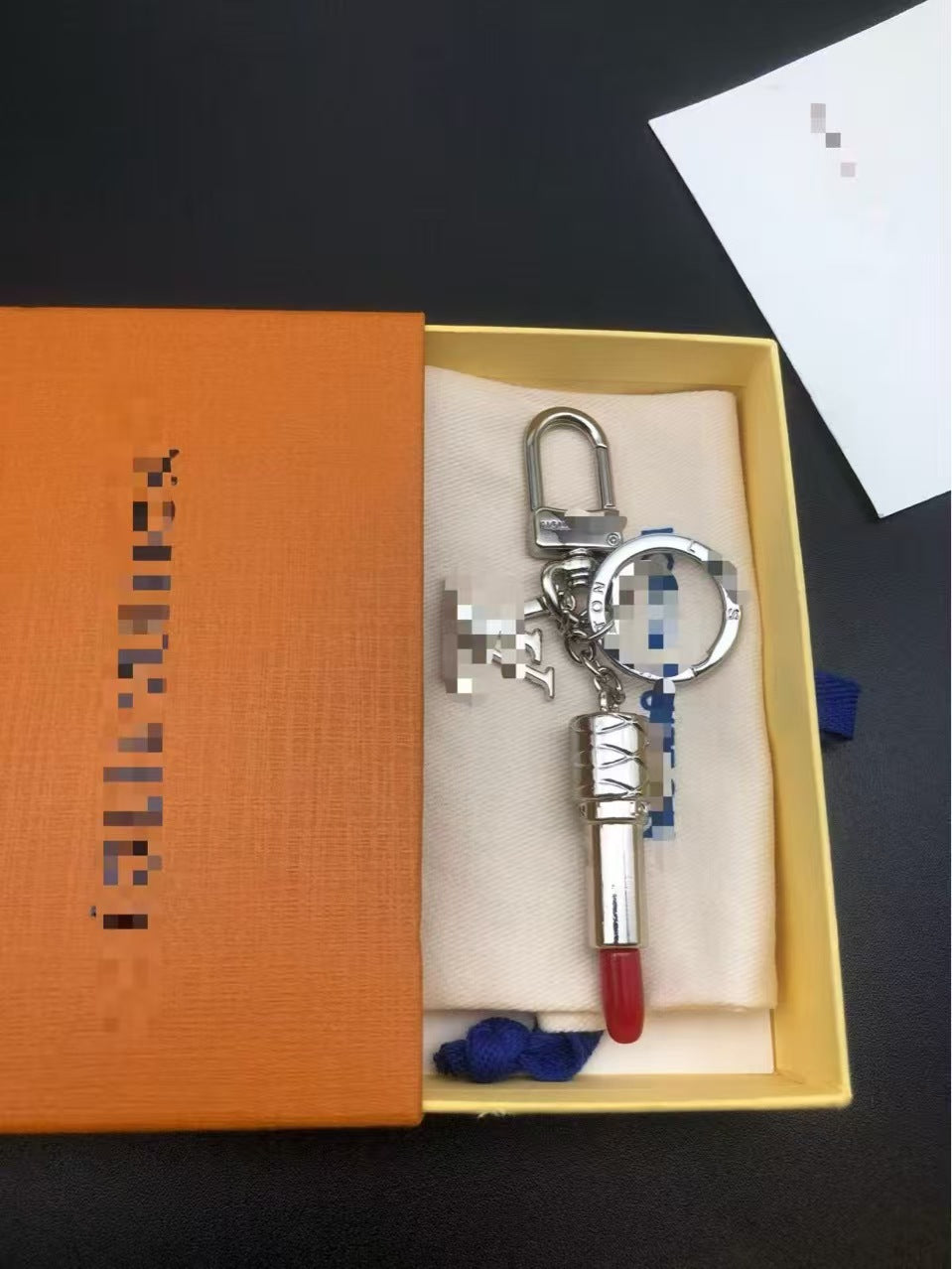 LULU-  Lipstick Bagchain