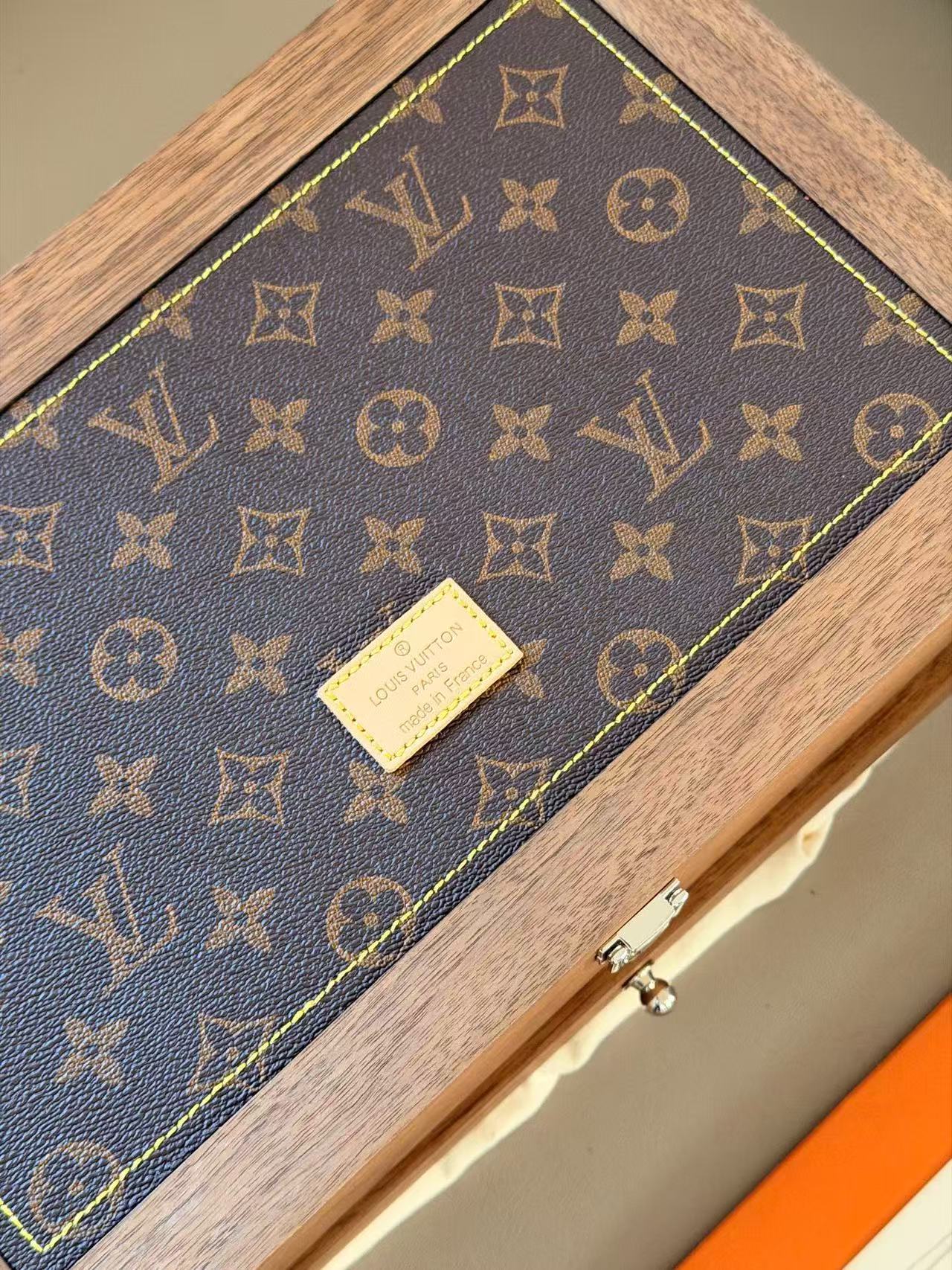 Lulu double-layered jewelry box