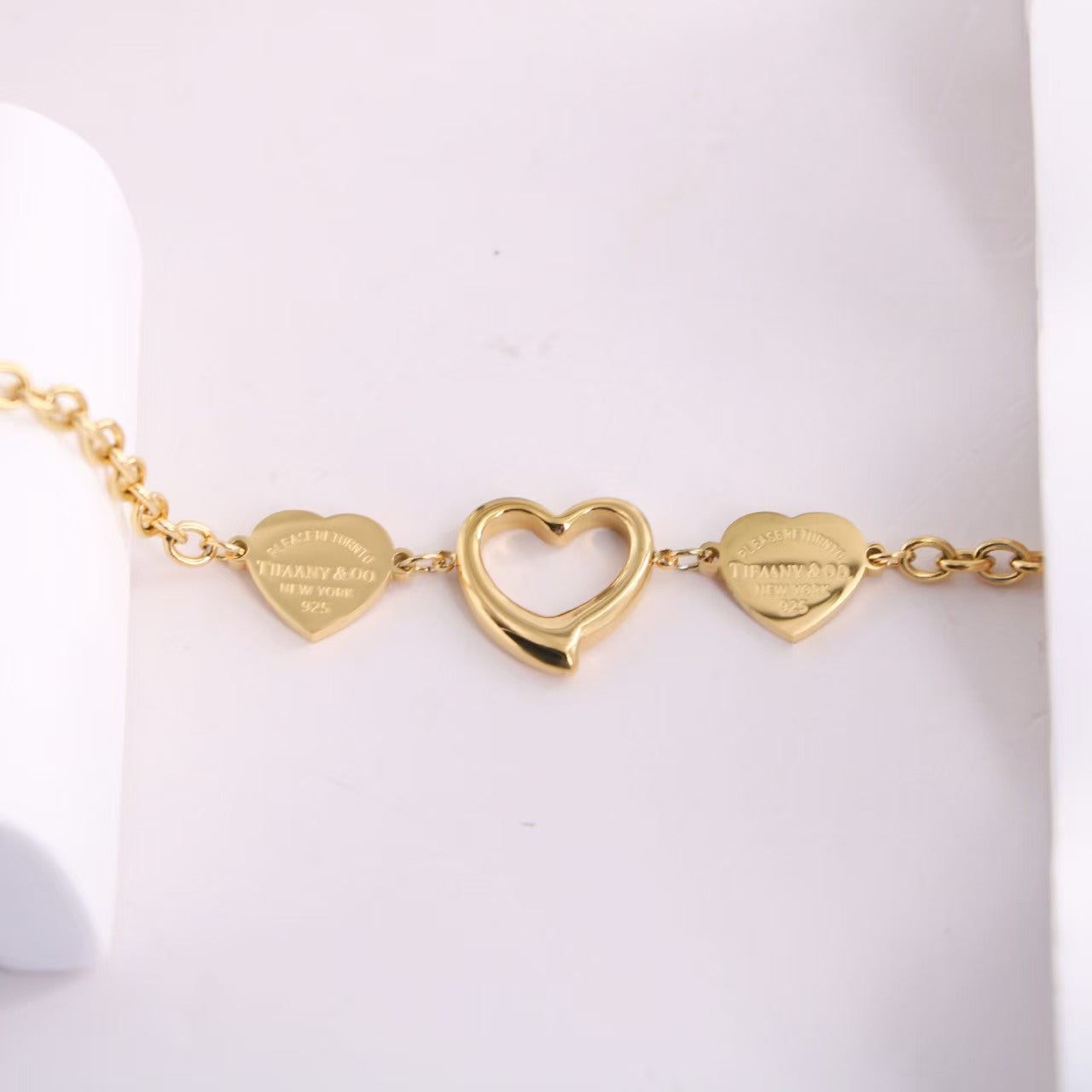 TF Simple Heart bracelet