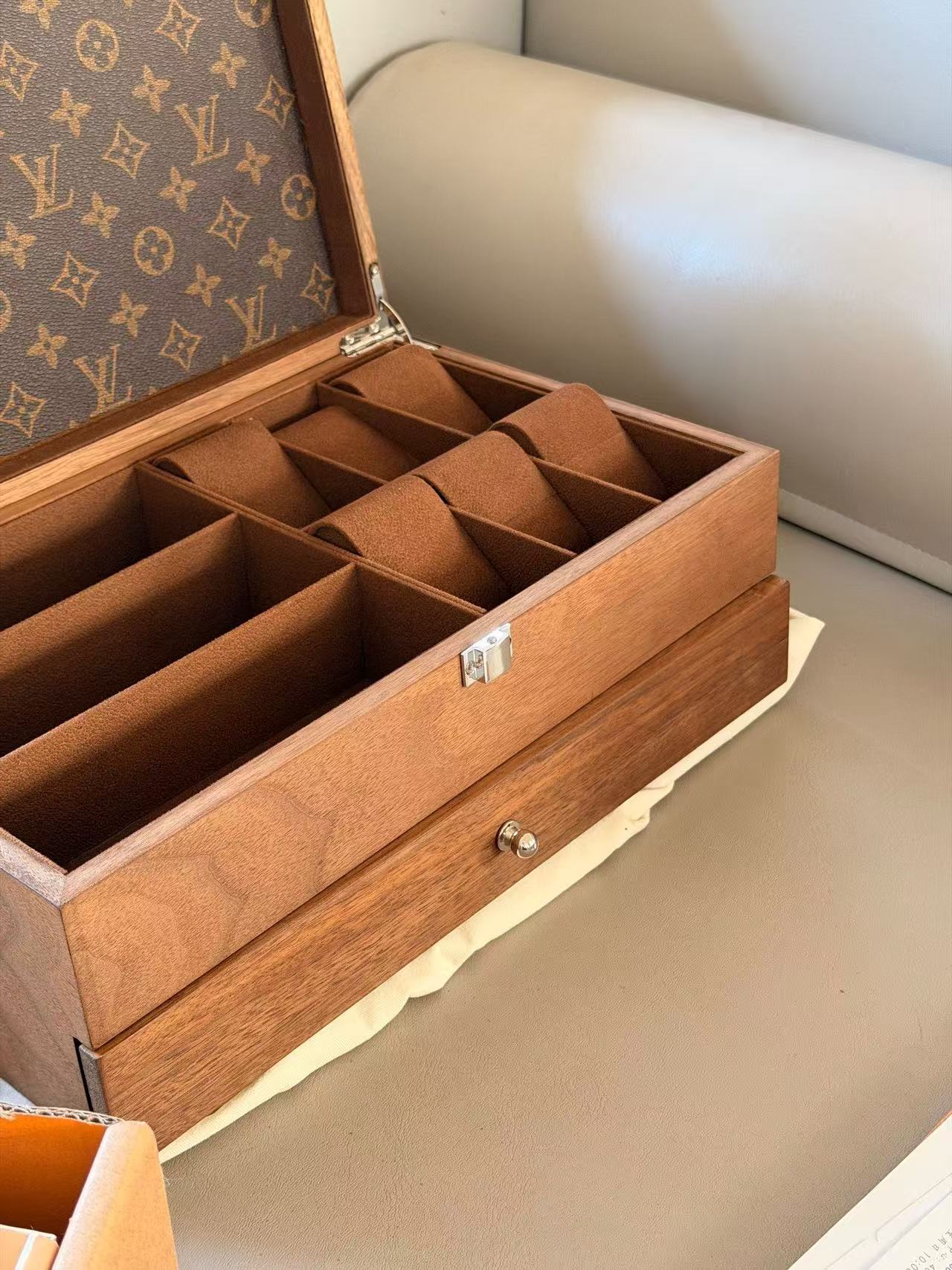 Lulu double-layered jewelry box