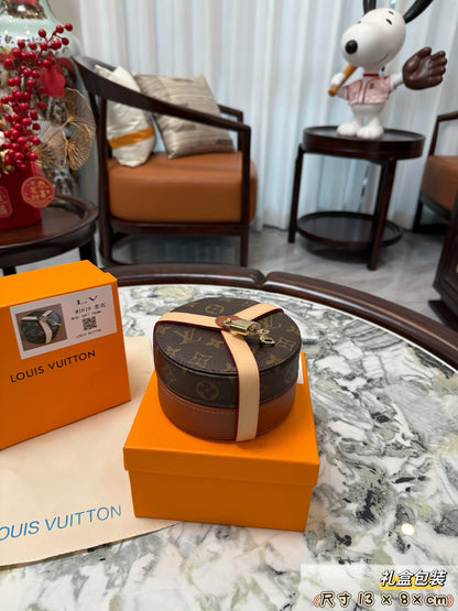 LULU -Cake shaped  storage box